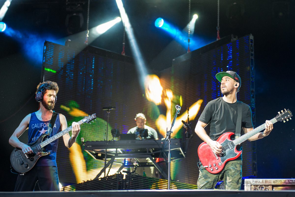 Brad Delson on a PRS and Mike Shinoda on a Gibson SG at Rock im Park, Nuremberg, Germany, 8 June 2014.